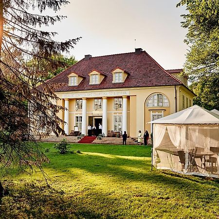 Palac Bazantarnia Pszczyna Esterno foto