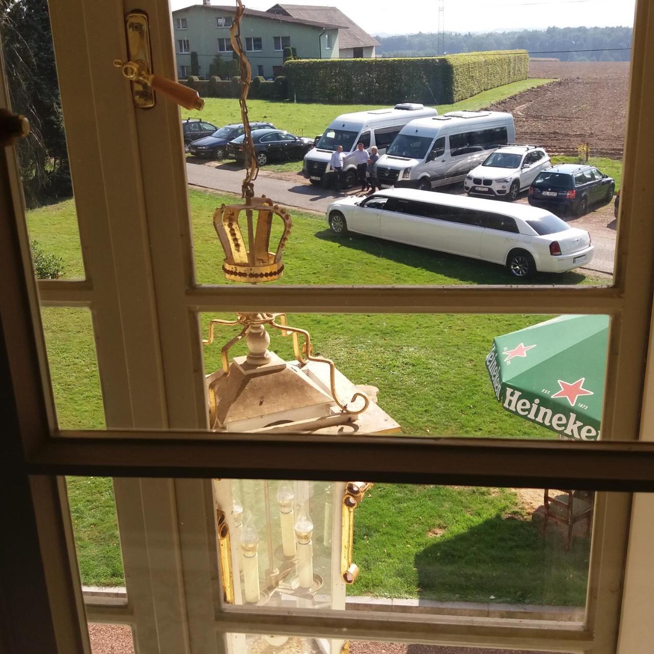 Palac Bazantarnia Pszczyna Esterno foto